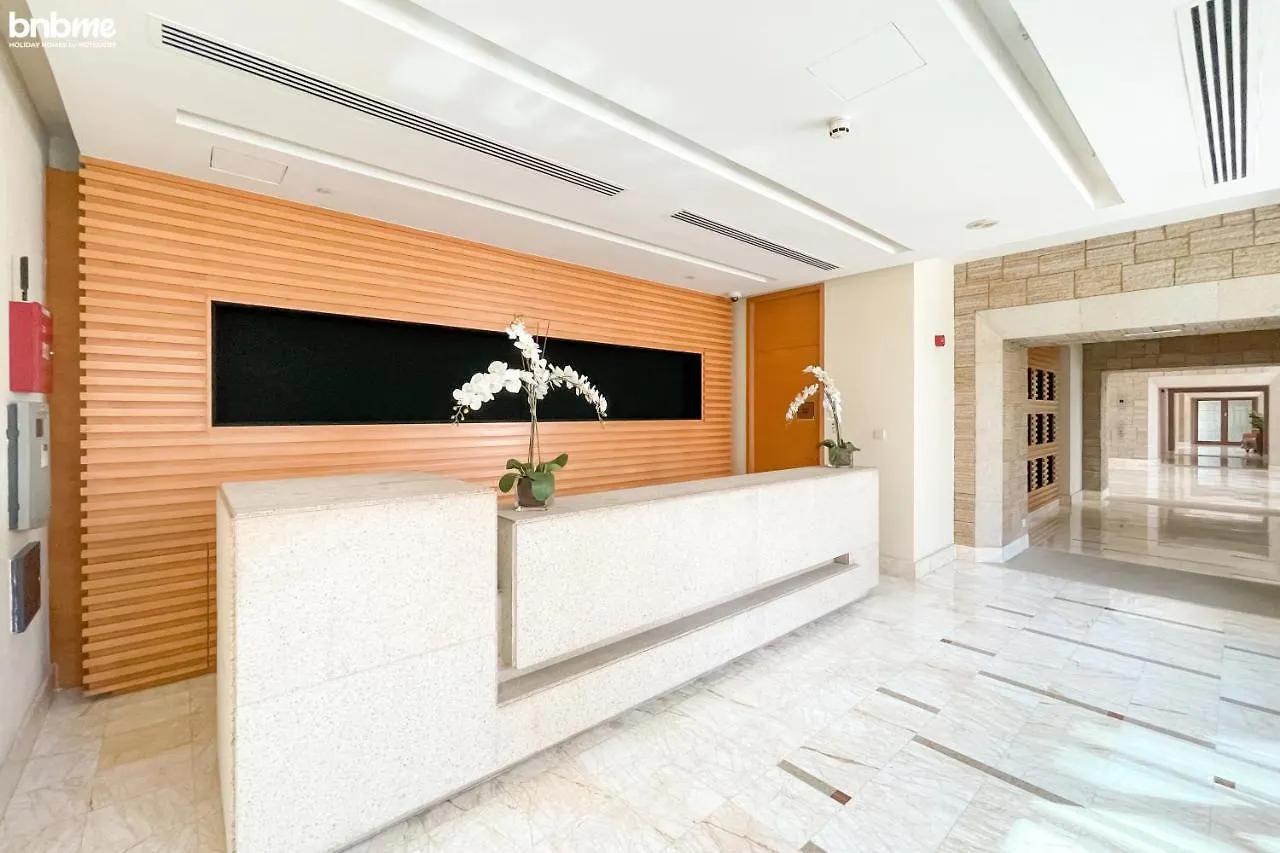 Designer Apartment On The Marina Walk 아랍에미리트